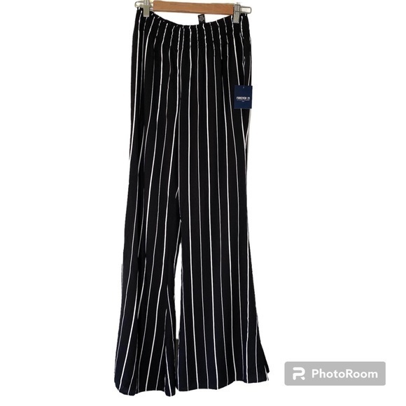 FOREVER 21 NWT Wide Leg Black&White Pull On Pants S - Picture 1 of 7